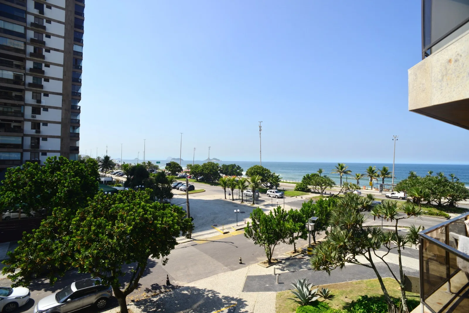 Vista mar e orla da Barra da varanda